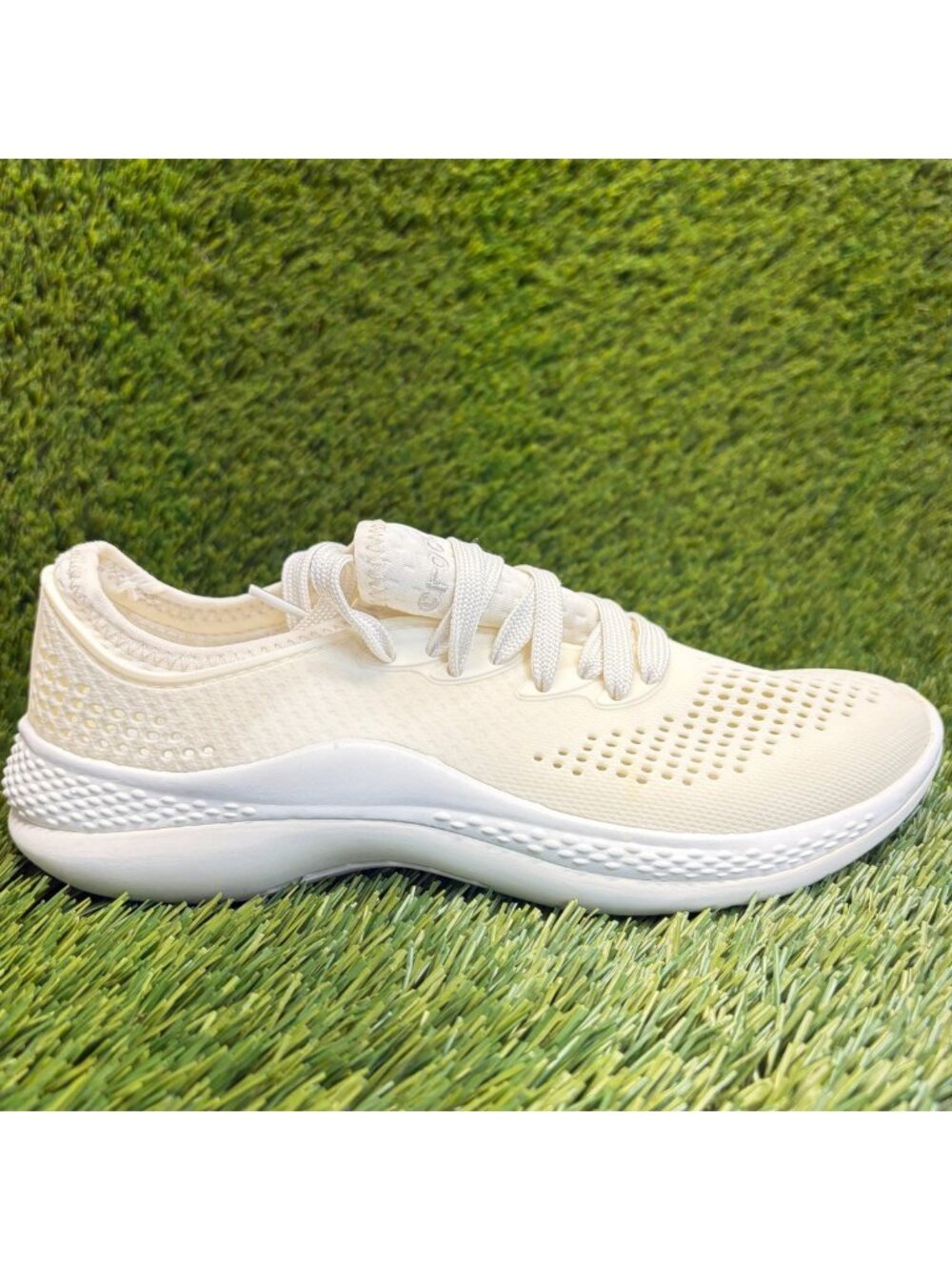 Crocs LiteRide 360 Pacer Womens Size 6 Off White Athletic Running Shoes Sneakers